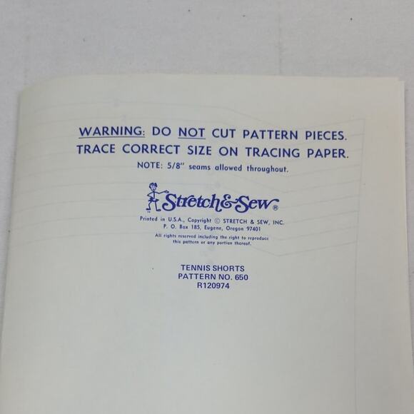 Vintage 1974 Stretch & Sew 650 Tennis Shorts Knit Fabric Uncut Sewing Pattern - Picture 3 of 4